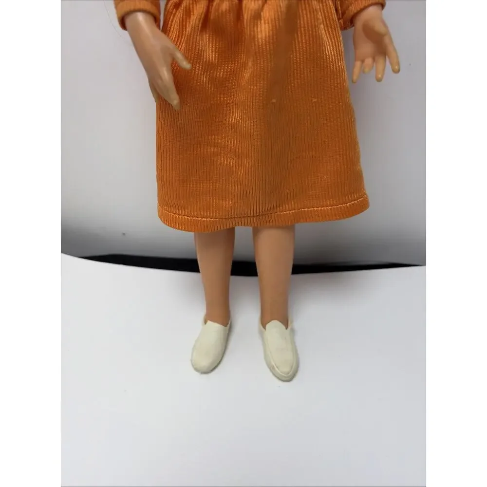 Vintage 1968 Ideal Chrissy Doll Works!